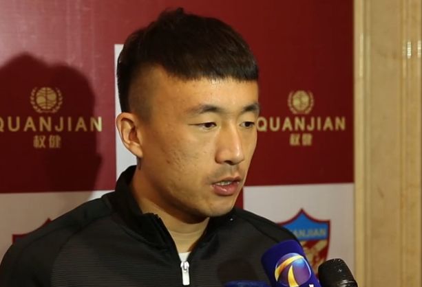 白洁被五个人玩一夜