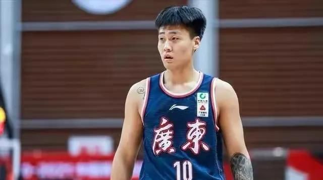 亚洲免费精品视频
