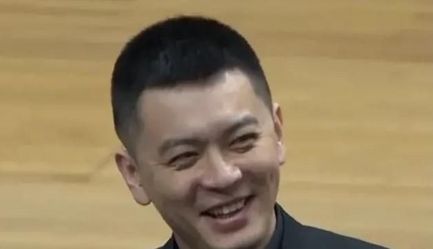 成人午夜小视频