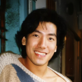 免费看三极片